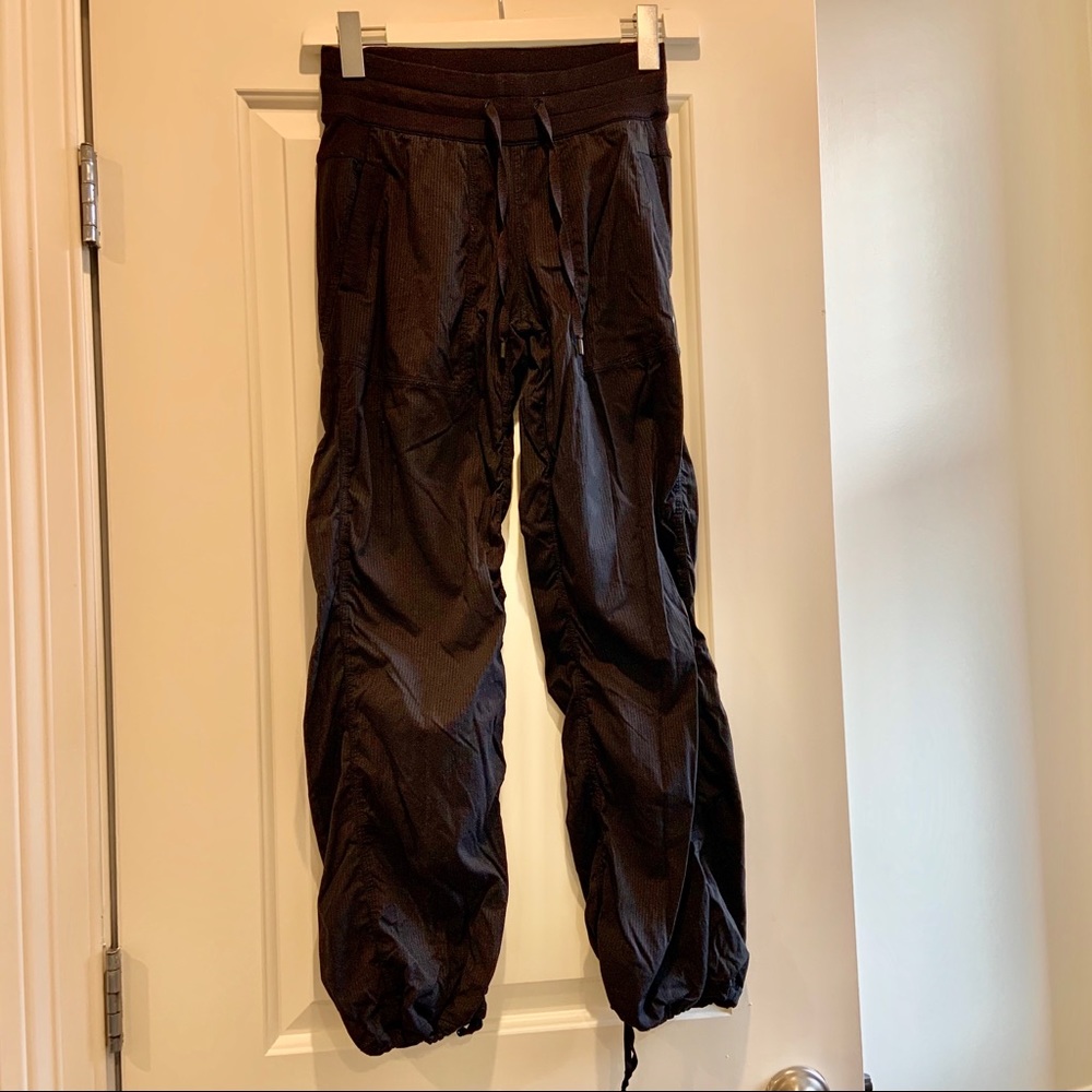 Lululemon lounge pants